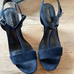 Charles David navy microsuede wedges size 9M